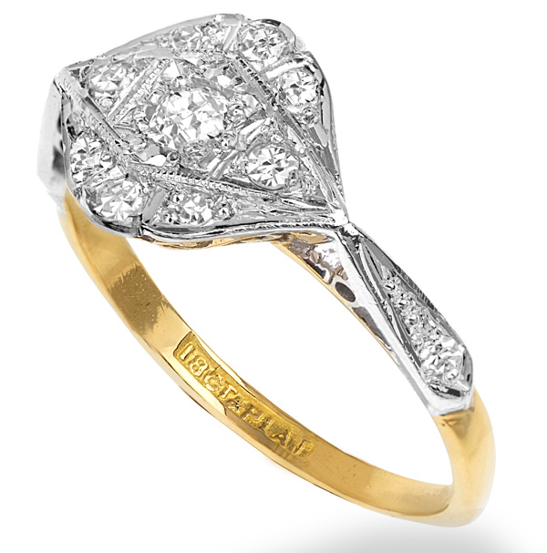 Y & WG multi D ring organic face OBLIQUE