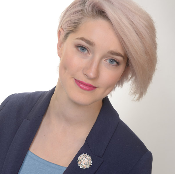 Tri coloured brooch with roses on model x